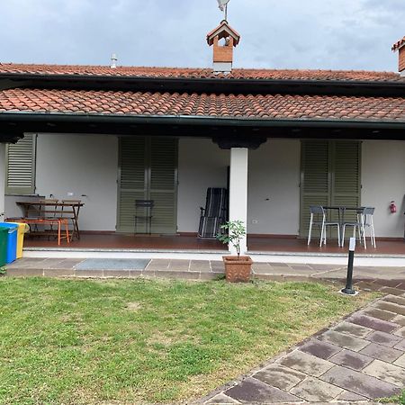 Caroline Home Anzano Del Parco Eksteriør billede