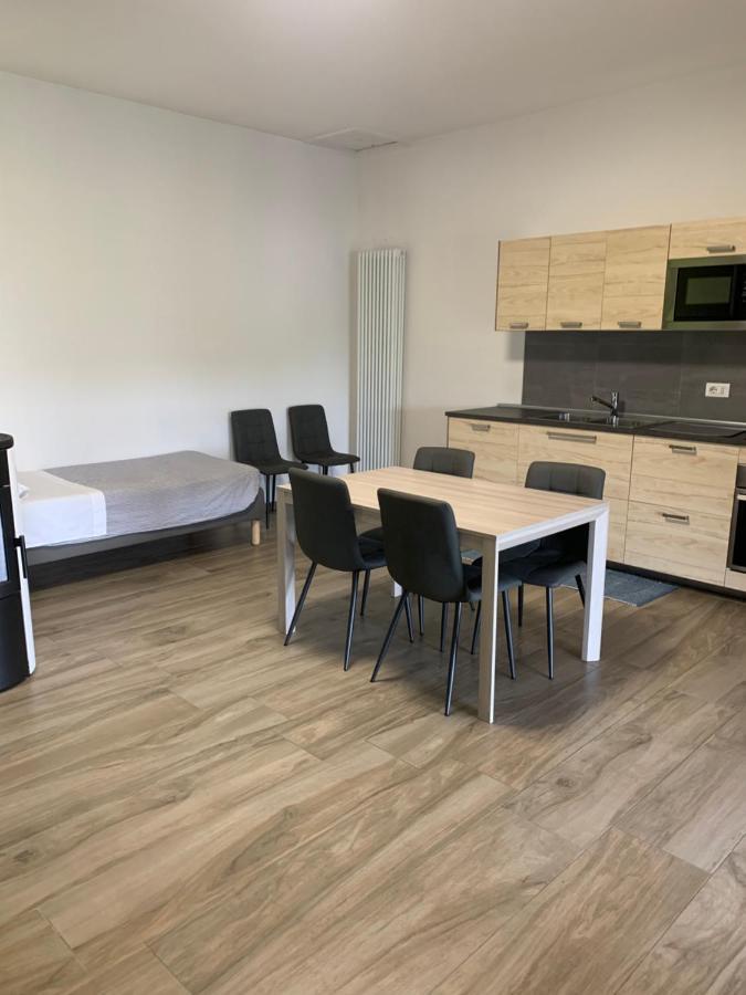 Caroline Home Anzano Del Parco Eksteriør billede