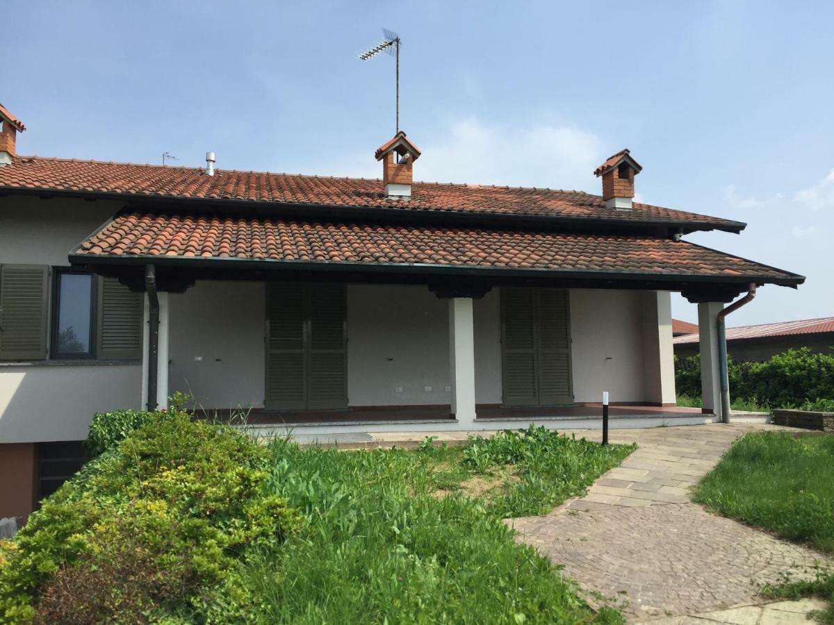Caroline Home Anzano Del Parco Eksteriør billede